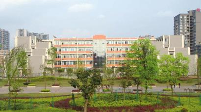 富顺职业技术学校(学校供图)