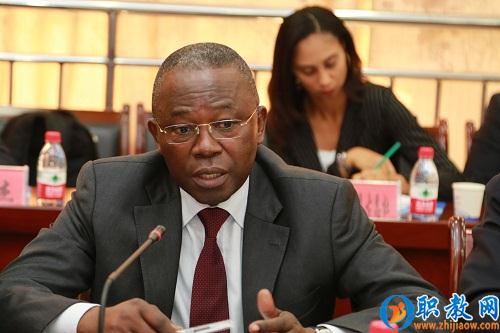 1463727359756006222.jpg 2016051821372164.jpg